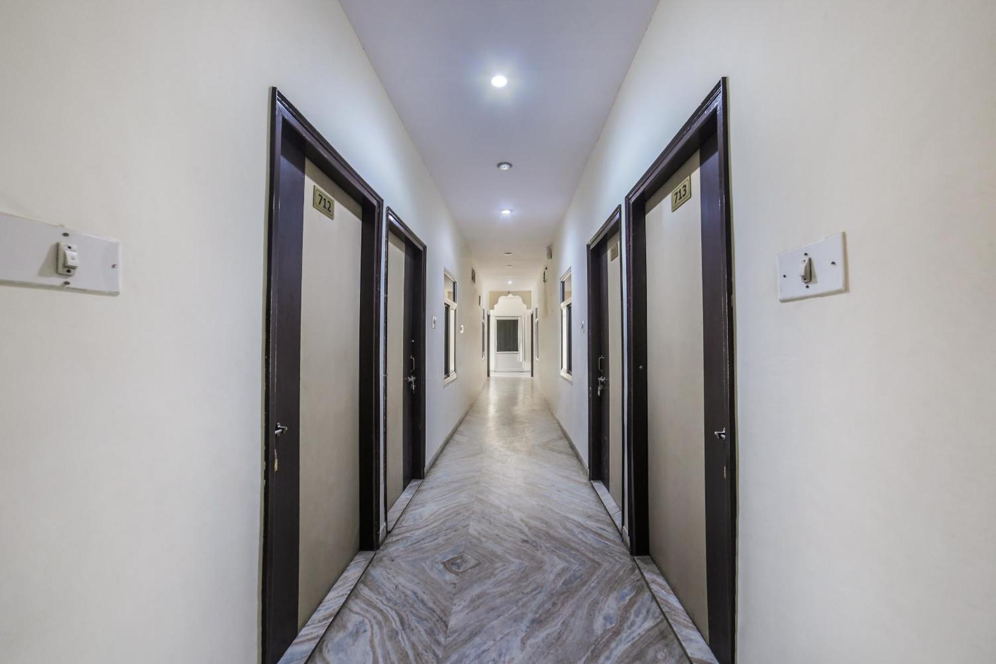 Hotel O Dhruv Dzsaipur Kültér fotó